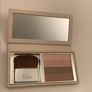 Dior highlighting power